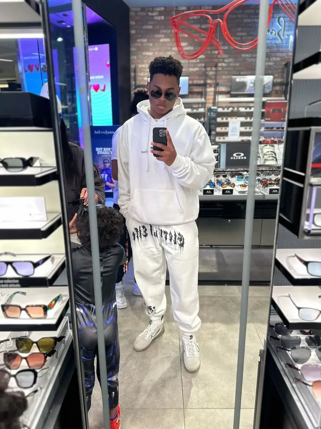 2025 European and American Men's New Year Wear Sports Pants Casual Sports Training Pants Men's Gym Pants