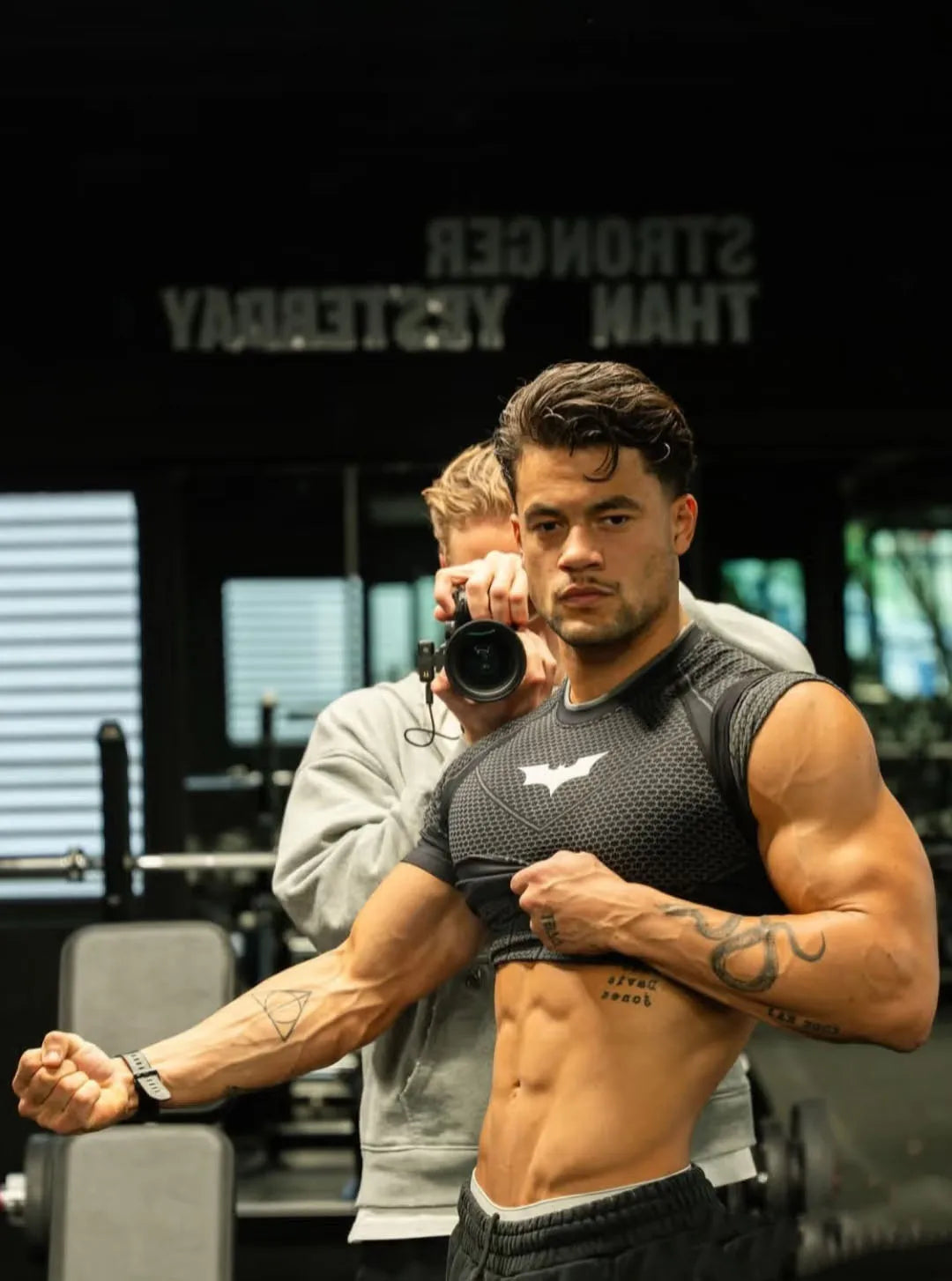 Athletic T-Shirt Gym Workout Fitness Running Sport Bodybuilding Male Casual Shirt Men's Muscle Quick Dry Skinny Fit Short Sleev