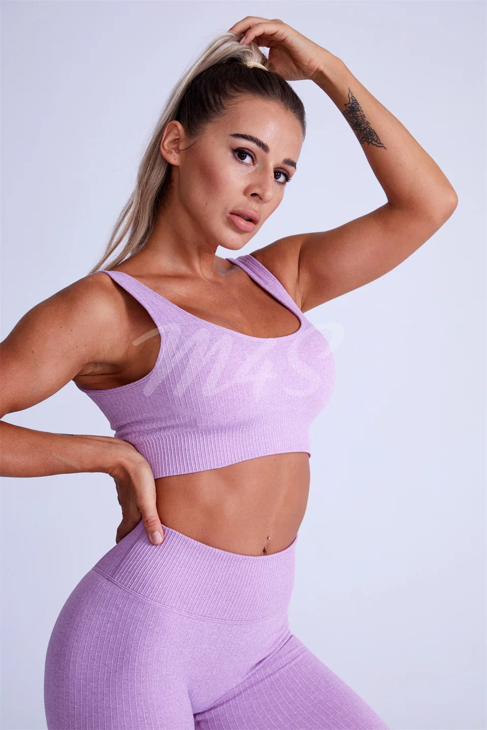 Seamless Fitness Clothing Women Workout Gym Set Women Yoga Set Matching Sets for Women 2 Pieces Active Wear Tracksuit Crop Top