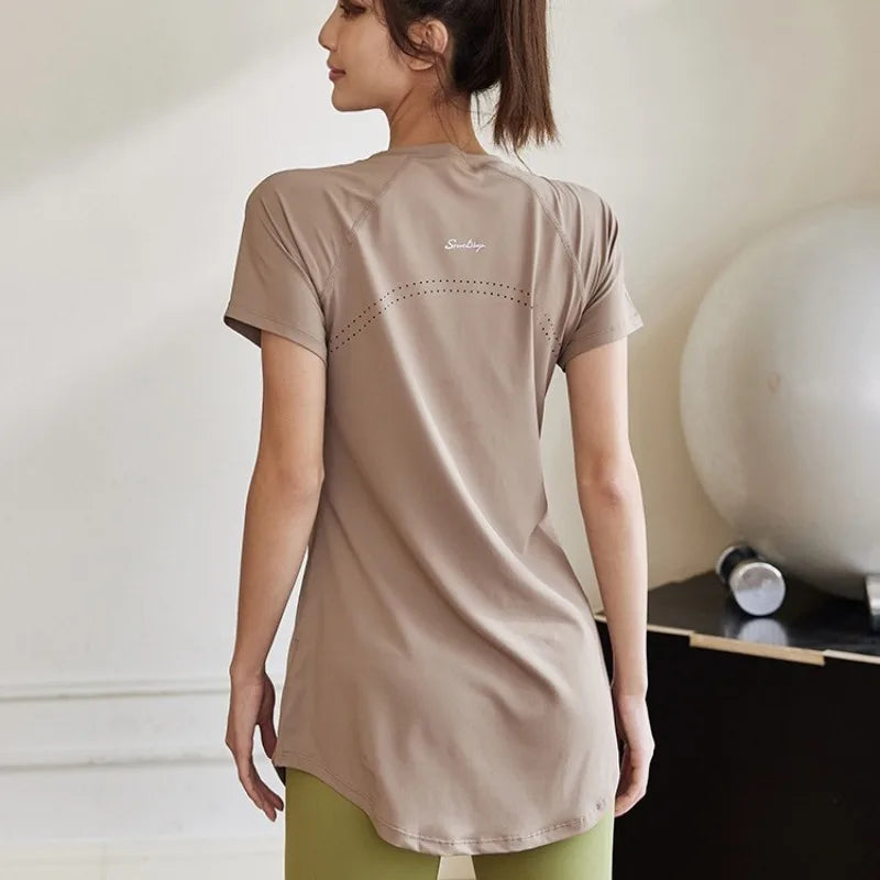 Sportswear Woman Gym 2025 Yoga Clothes Women Butt Cover Short Sleeve T-Shirt Quick Dry Fitness Top Breathable Slim Running Shirt